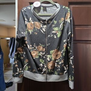 NWT Zip up flower jacket